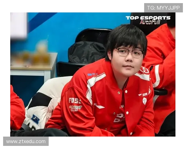 TES战队节奏解析：如何在英雄联盟赛场上掌控局势与胜利